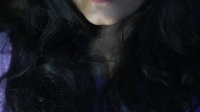 -AyeshaSinghania- online show from April 17, 9:33 am