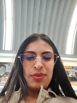 Astrid-- online show from March 13, 8:10 pm