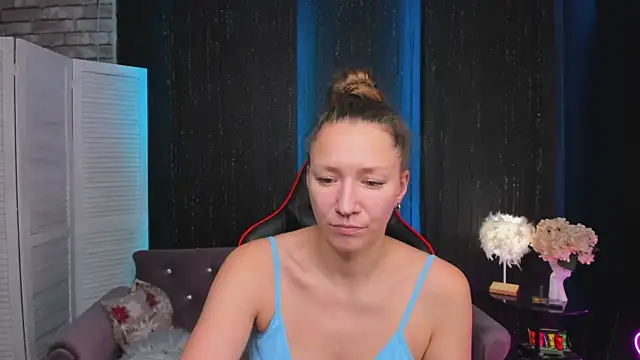 SarahCoksss online show from November 25, 12:13 am