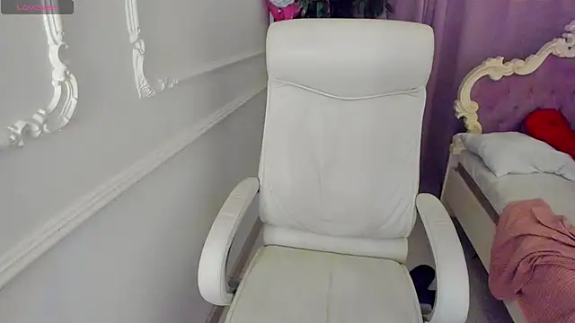 Lily Marlin online show from June 5, 2:48 am