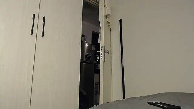 CurvyGlass online show from April 15, 2:12 am