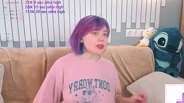   KawaiiYuki   online show from January 18, 5:59 am