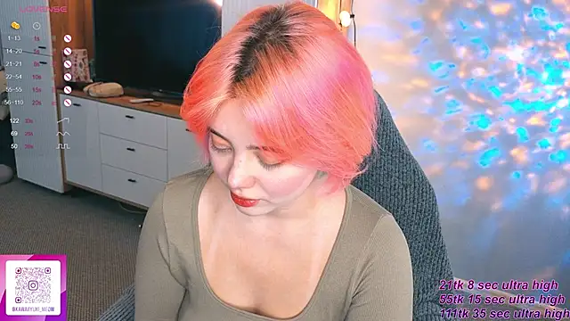   KawaiiYuki   online show from September 29, 5:01 am