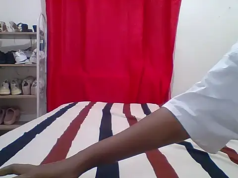 sexy  candyy online show from April 9, 6:46 pm