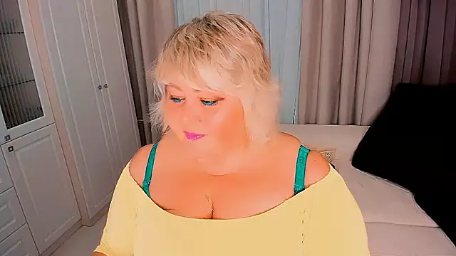 BIGTITSBBW online show from September 20, 4:27 pm
