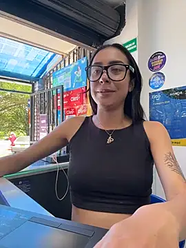  alabina  online show from February 12, 7:04 pm