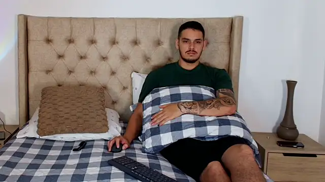 Rose dom online show from October 29, 1:54 am