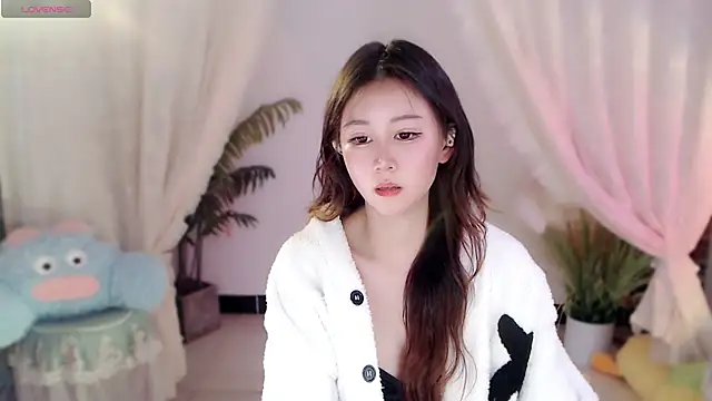 Aimee-520 online show from December 22, 8:17 am