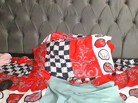 SilentQueen93 online show from February 28, 3:22 pm