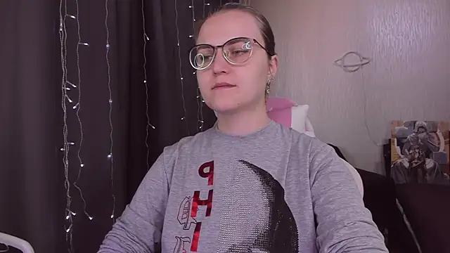 MissBrightShine online show from September 30, 10:54 am