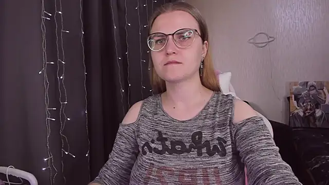 MissBrightShine online show from September 16, 10:34 am