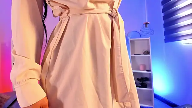  aish a  online show from November 8, 7:41 pm