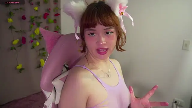 molly russell online show from October 6, 10:25 pm