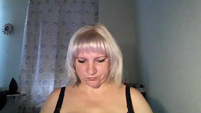 MeilomaWesa online show from September 29, 7:02 am