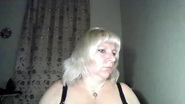 MeilomaWesa online show from October 24, 9:33 pm