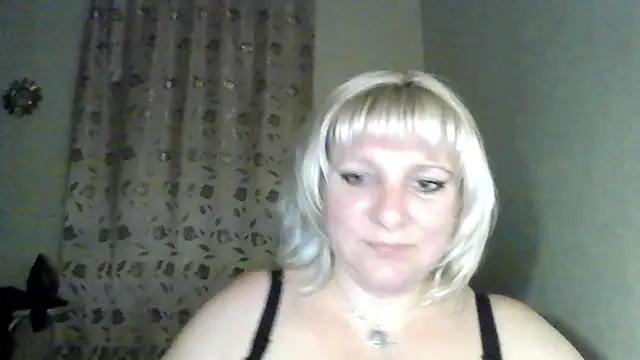 MeilomaWesa online show from October 20, 9:18 pm