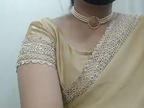 Lovely Siri 23 online show from April 12, 9:12 am