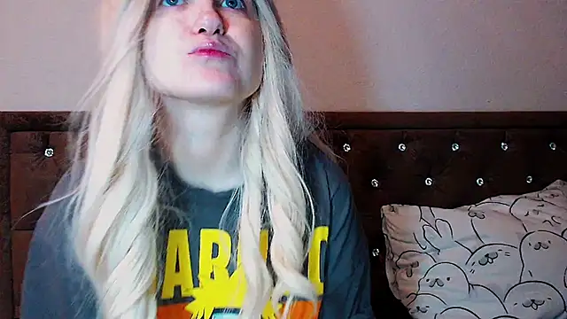 Sara4uu online show from November 21, 11:40 pm