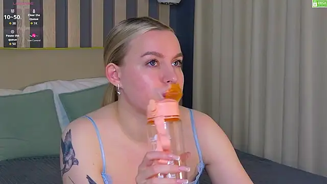 AmaliaBell online show from April 17, 9:50 pm