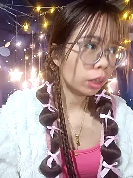   Mai-love19   online show from February 3, 1:38 am